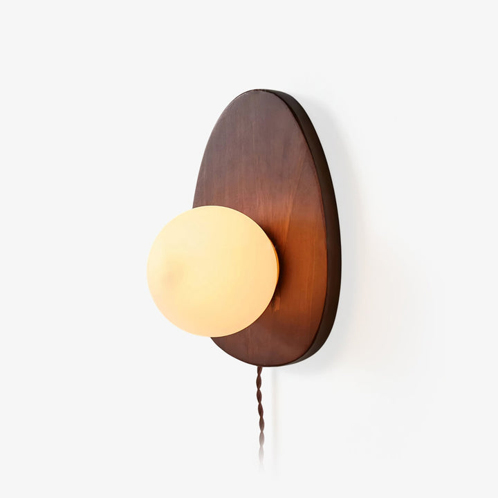 Orba Valnöt Plug-in Vägglampa