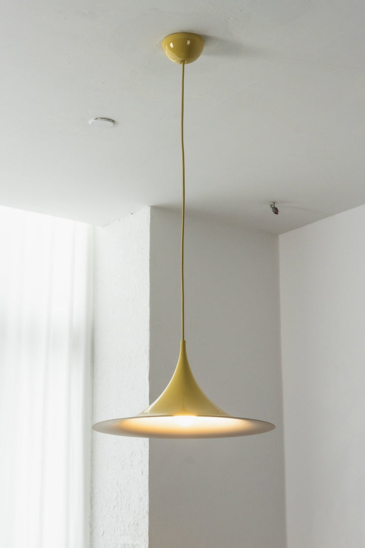 Semi Pendellampa