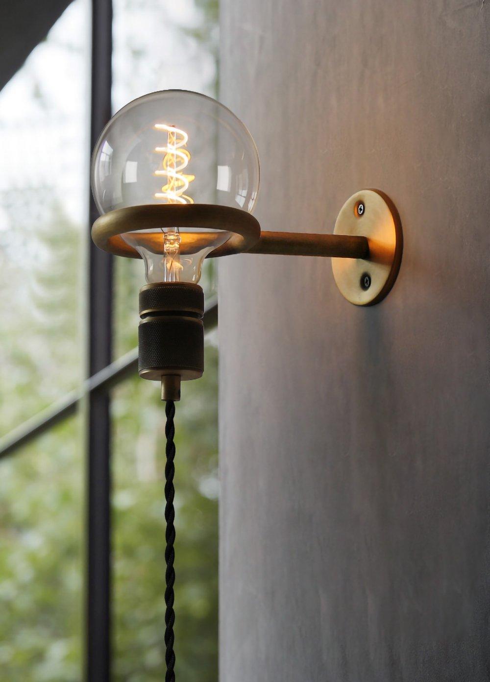 Loop Minimalist Vägglampa