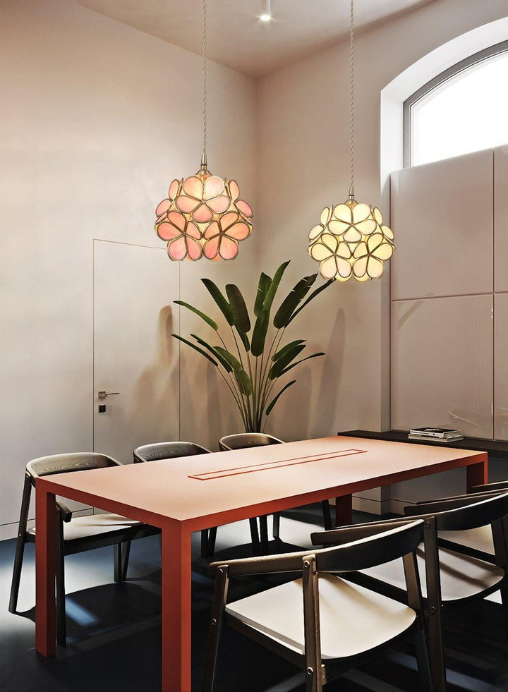 Glasblommependellampa