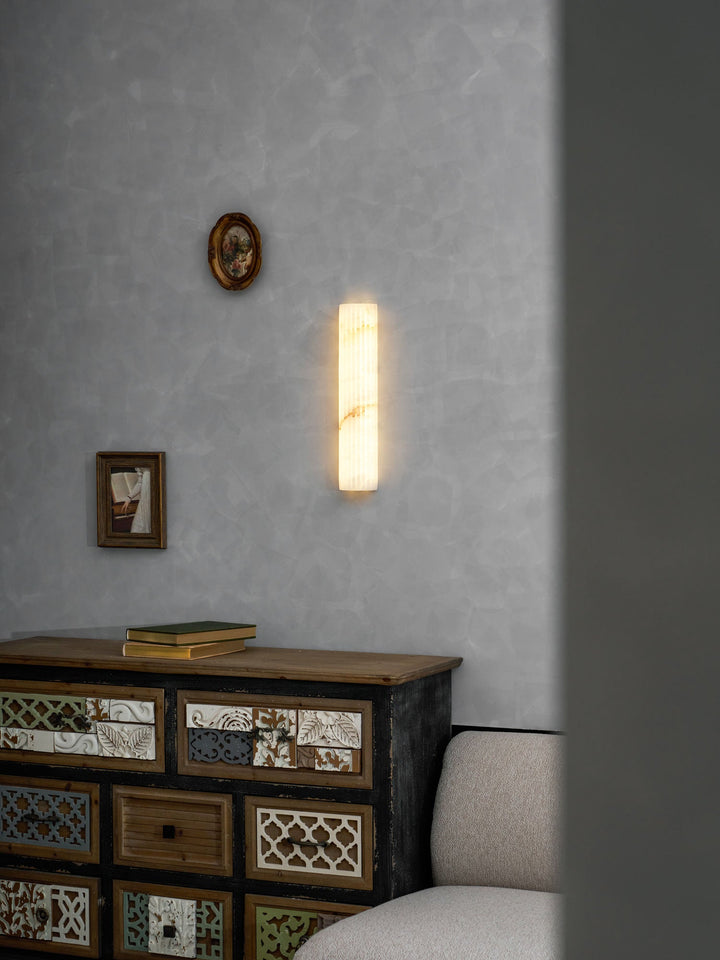 Alvia Alabaster Vägglampa