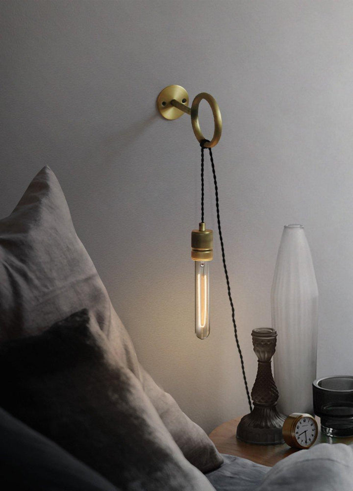 Loop Minimalist Vägglampa