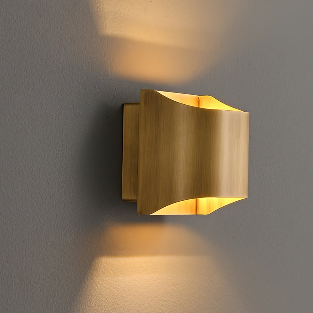 Leclerc Vägglampa i Mässing