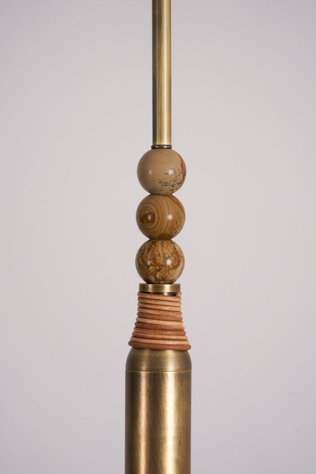 Toam Pendellampa