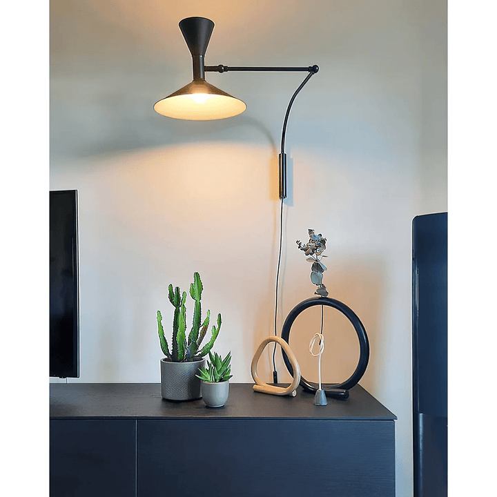 Marseille Plug-in Vägglampa