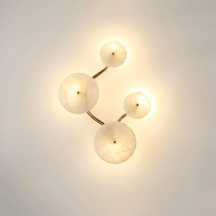 Cluster Alabaster Vägglampa