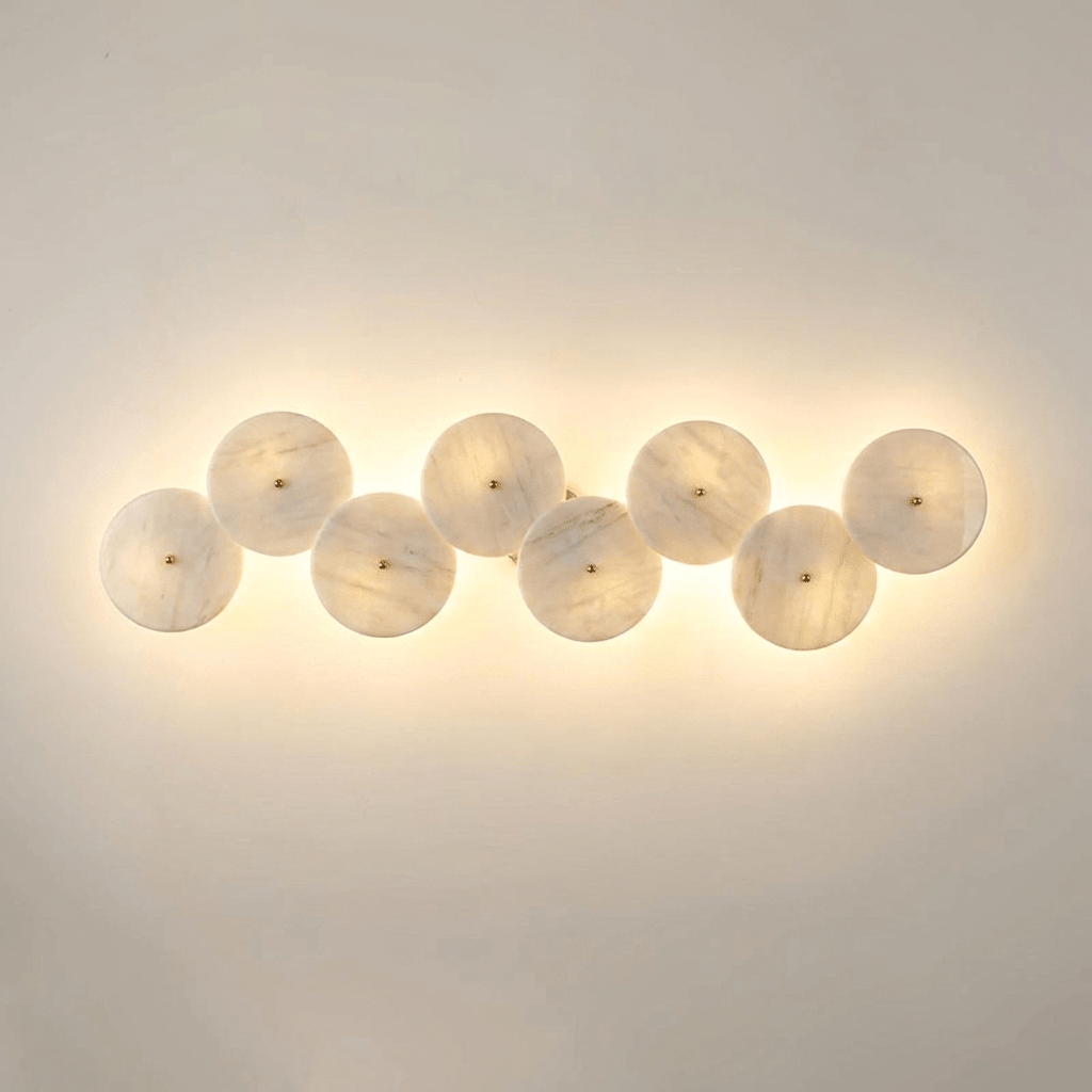 Cluster Alabaster Vägglampa