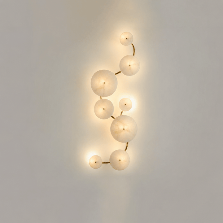 Cluster Alabaster Vägglampa