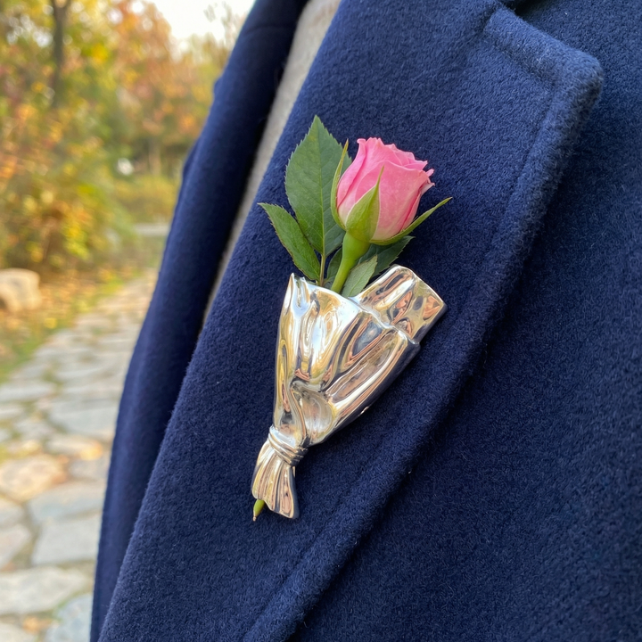 Florette - Broszka i form av wazonu på kwiaty