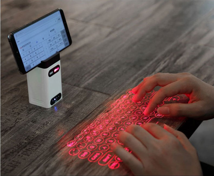 Lasertangentbord projicerat på ett bord