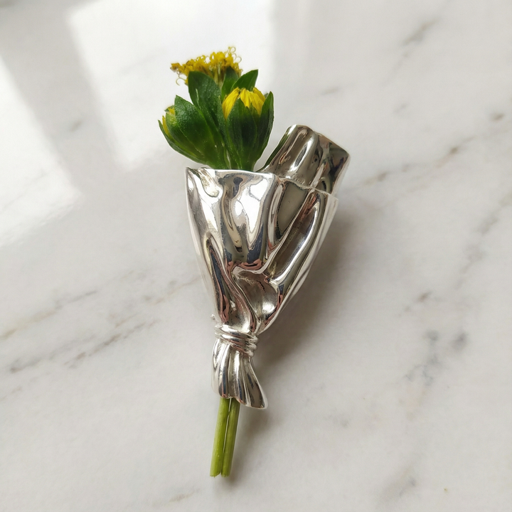 Florette - Broszka i form av wazonu på kwiaty