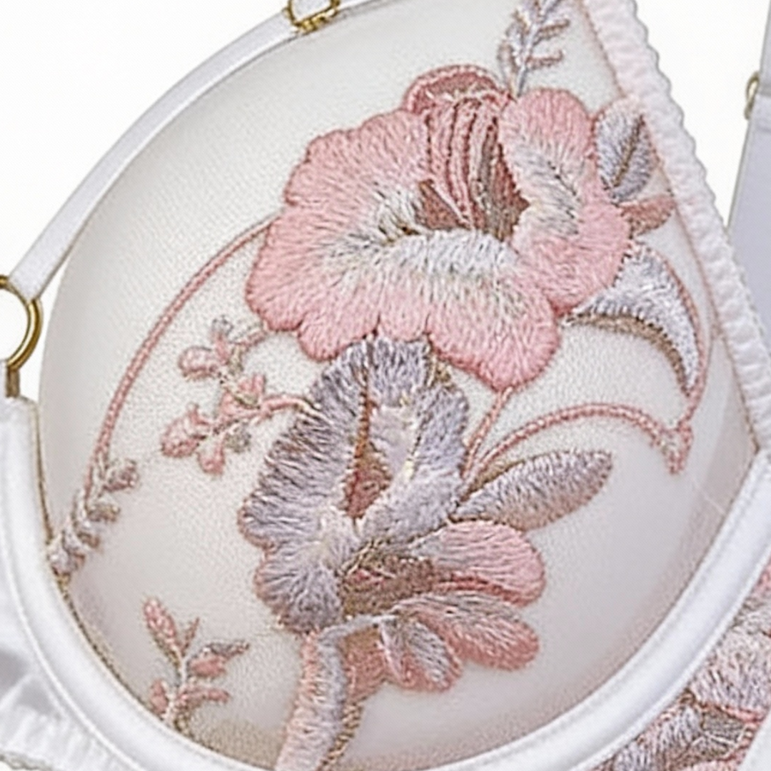Florelle – Set bielizny z broderi kwiatowym w 3 częściach