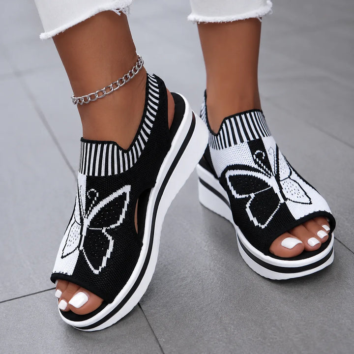 Sockela – Sandaler Peep Toe på plattform z Dzianiny för kvinnor