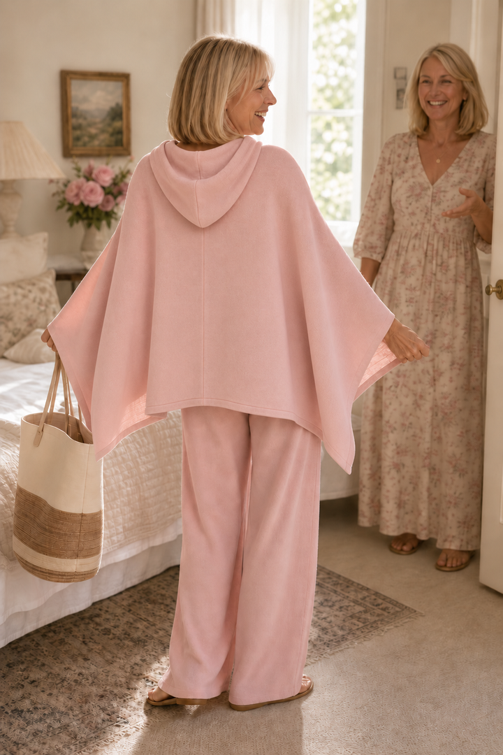Wearbella – Peleryna z kapturem i set byxor z vida ben