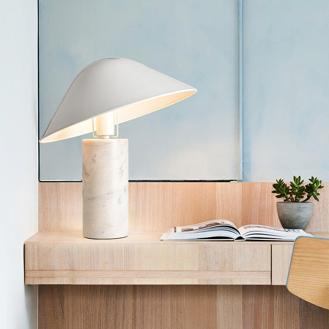 Adelaide Marmor Bordslampa