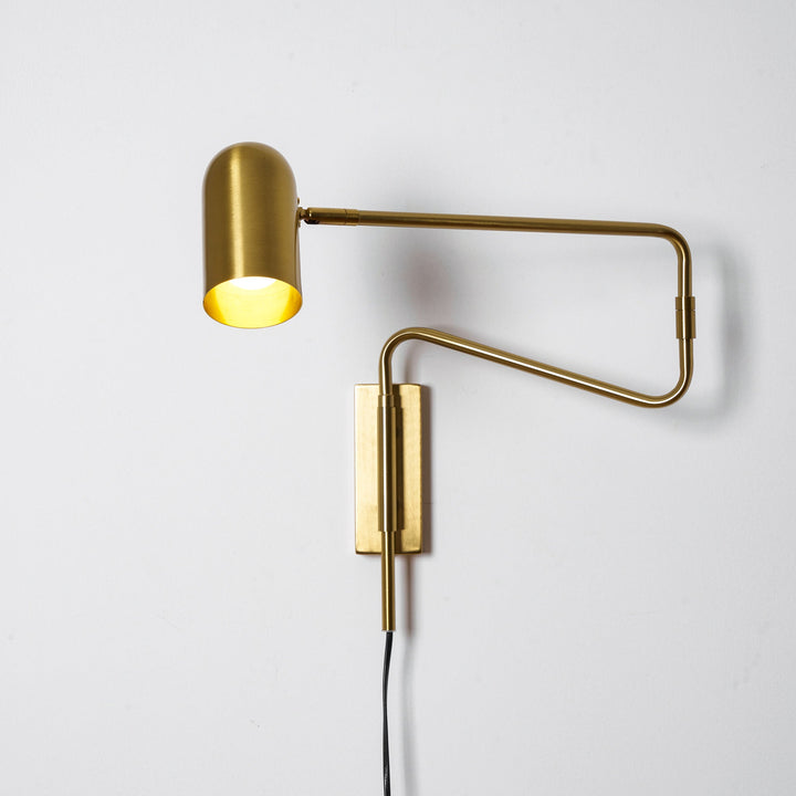 Justerbar Arm Plug In Vägglampa