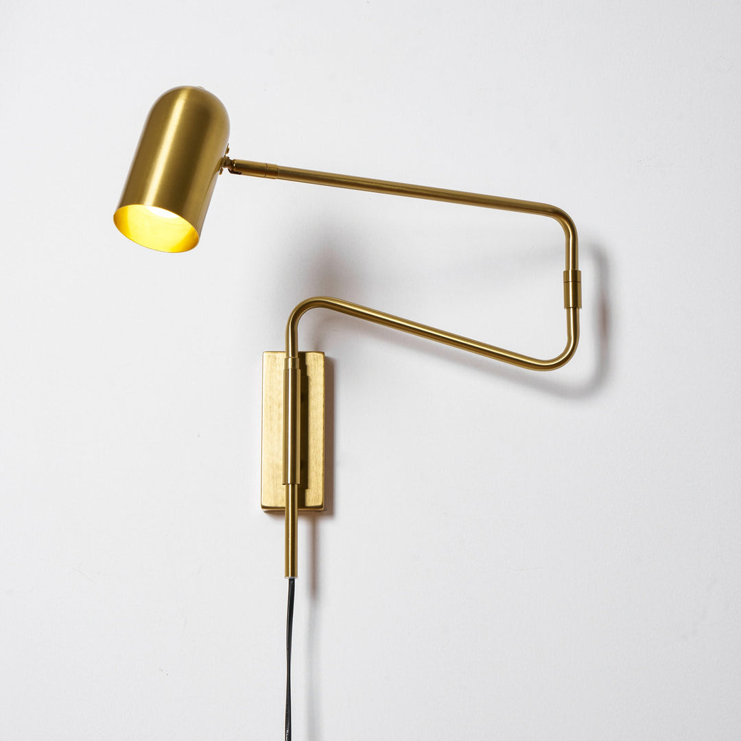 Justerbar Arm Plug In Vägglampa