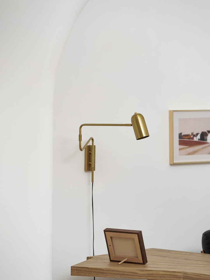 Justerbar Arm Plug In Vägglampa