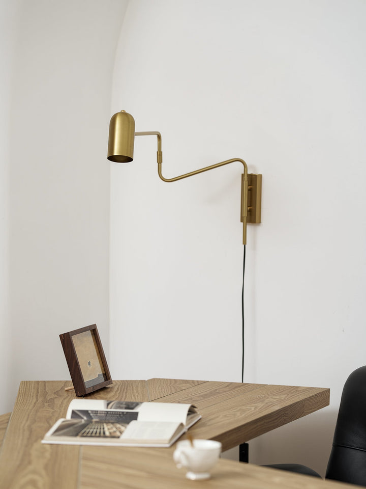 Justerbar Arm Plug In Vägglampa