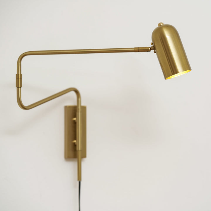 Justerbar Arm Plug In Vägglampa