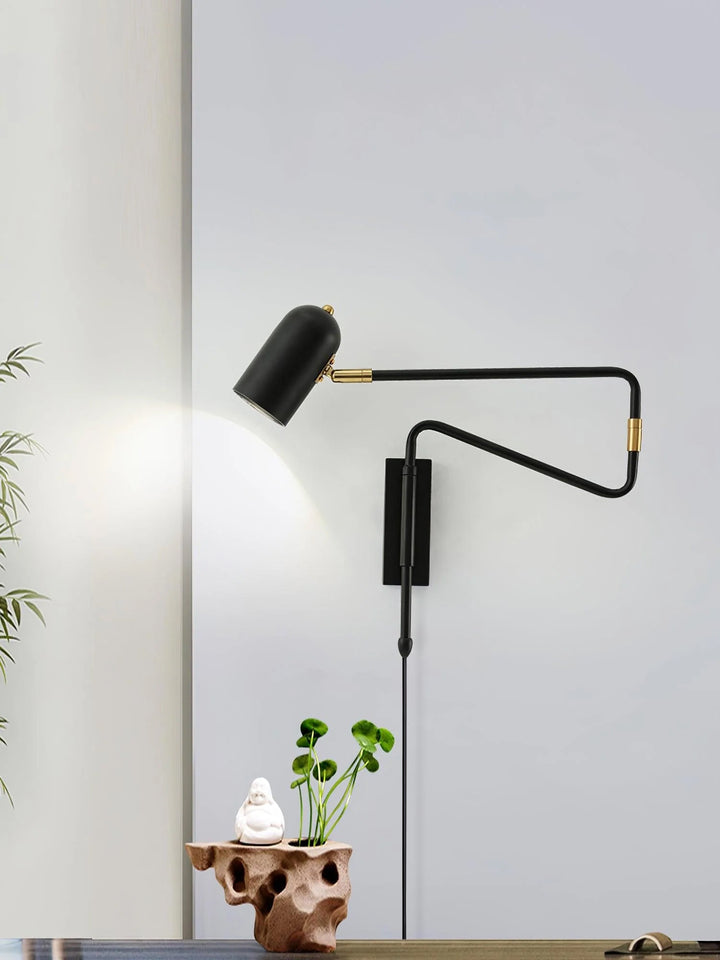 Justerbar Arm Plug In Vägglampa