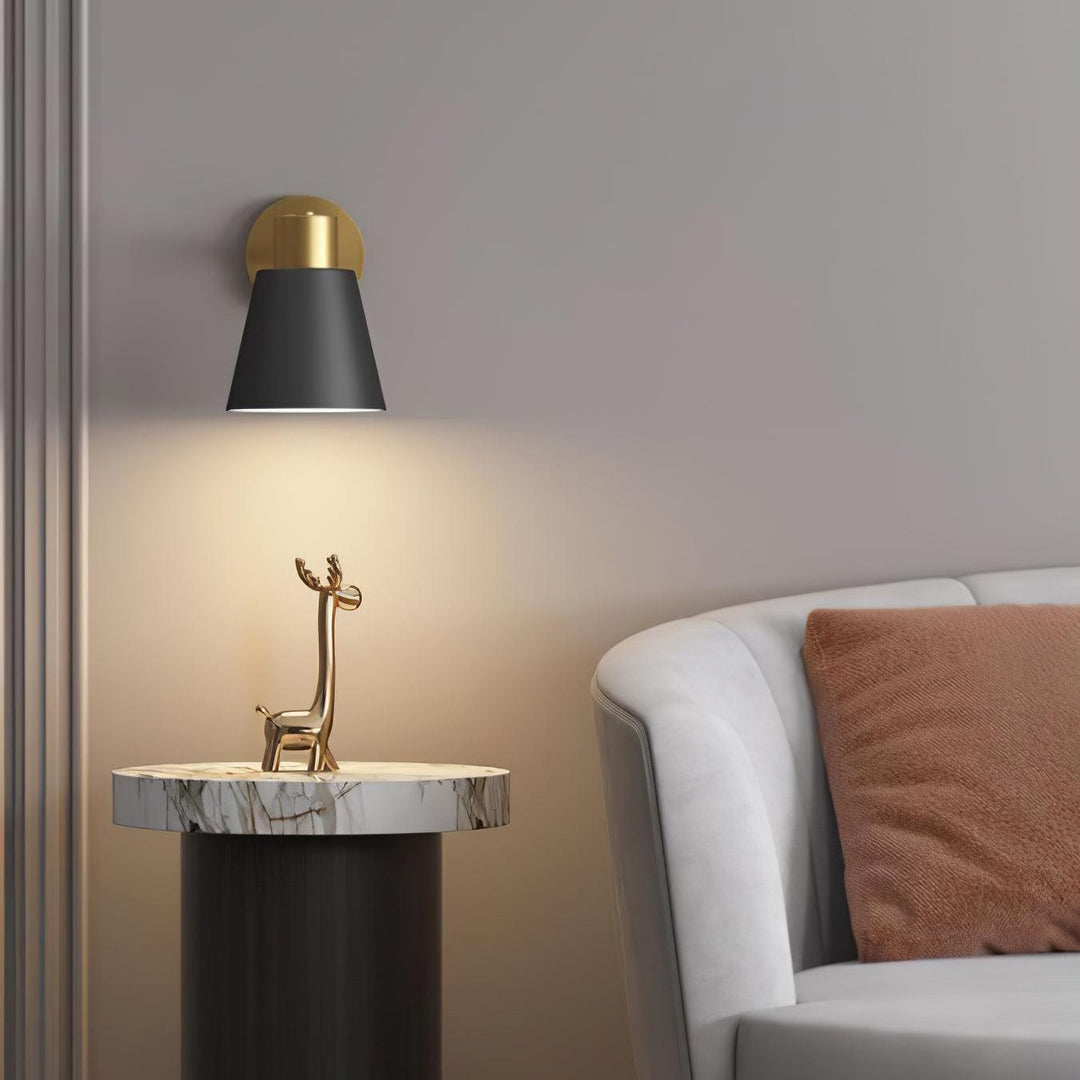 Justerbar Vägglampa med Arm