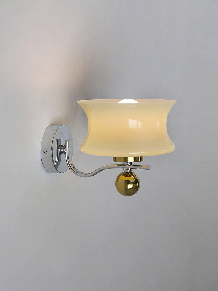 Adorn Vägglampa