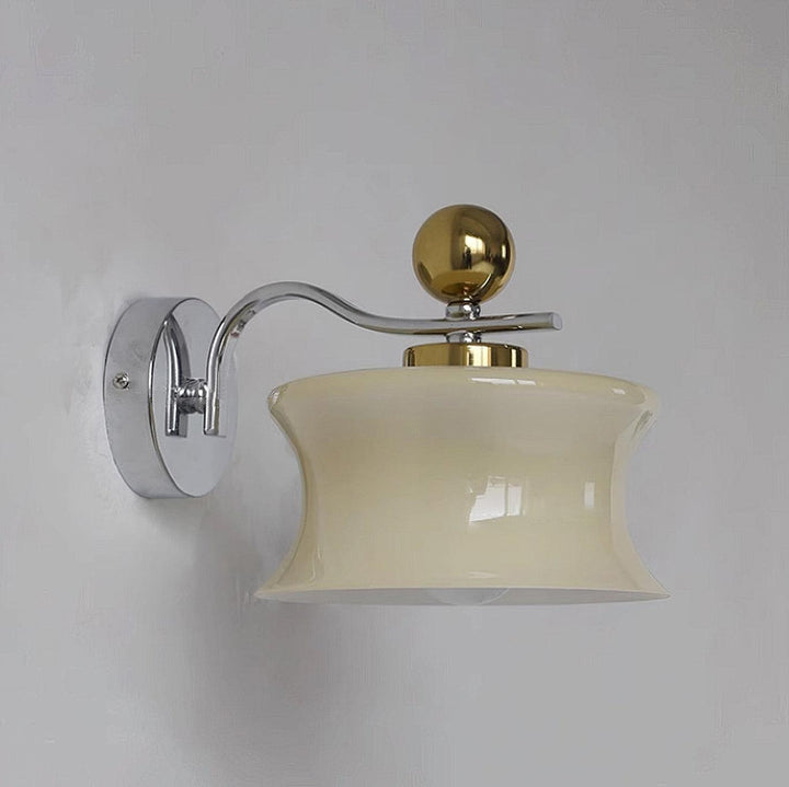 Adorn Vägglampa