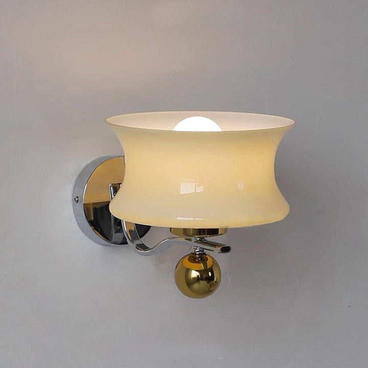 Adorn Vägglampa