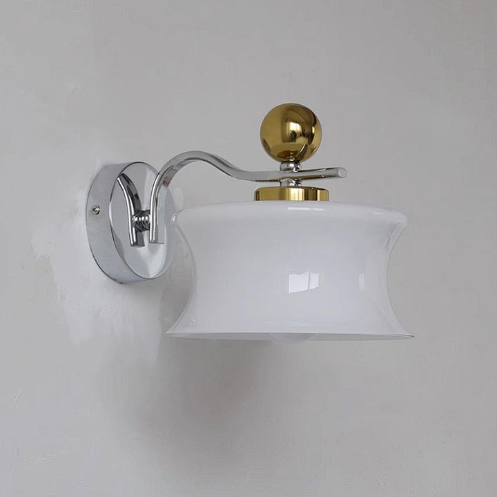 Adorn Vägglampa