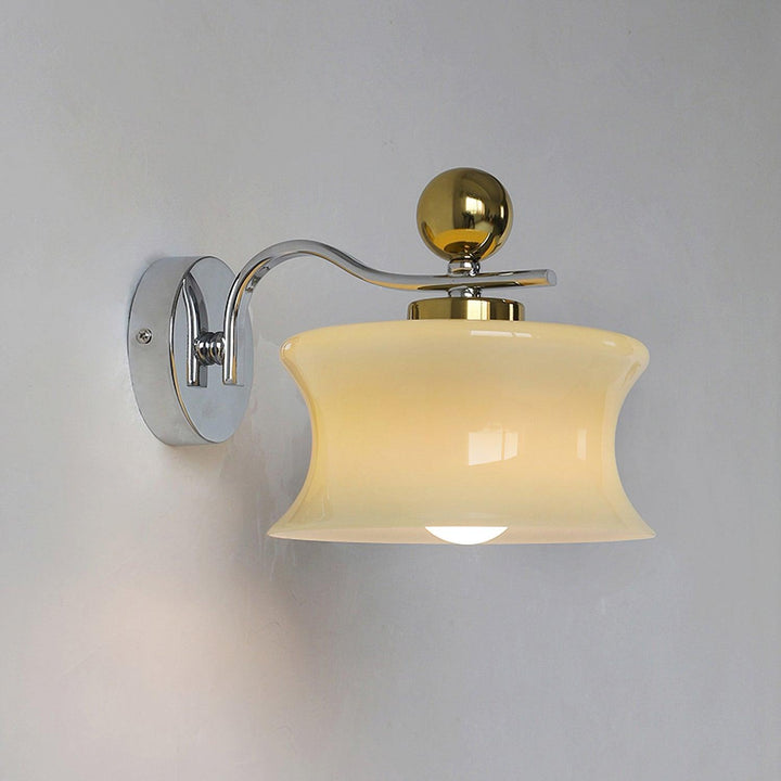 Adorn Vägglampa