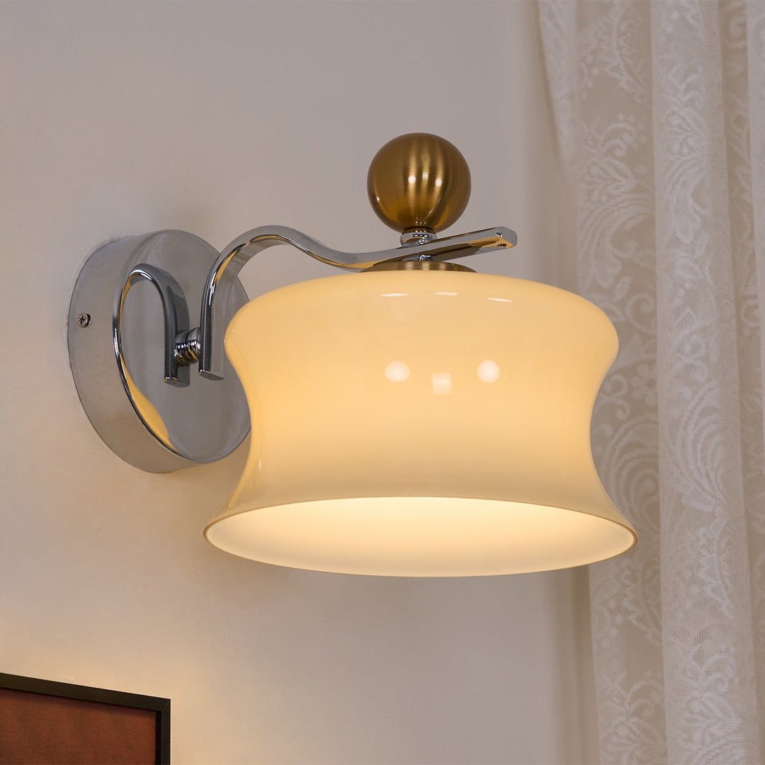 Adorn Vägglampa