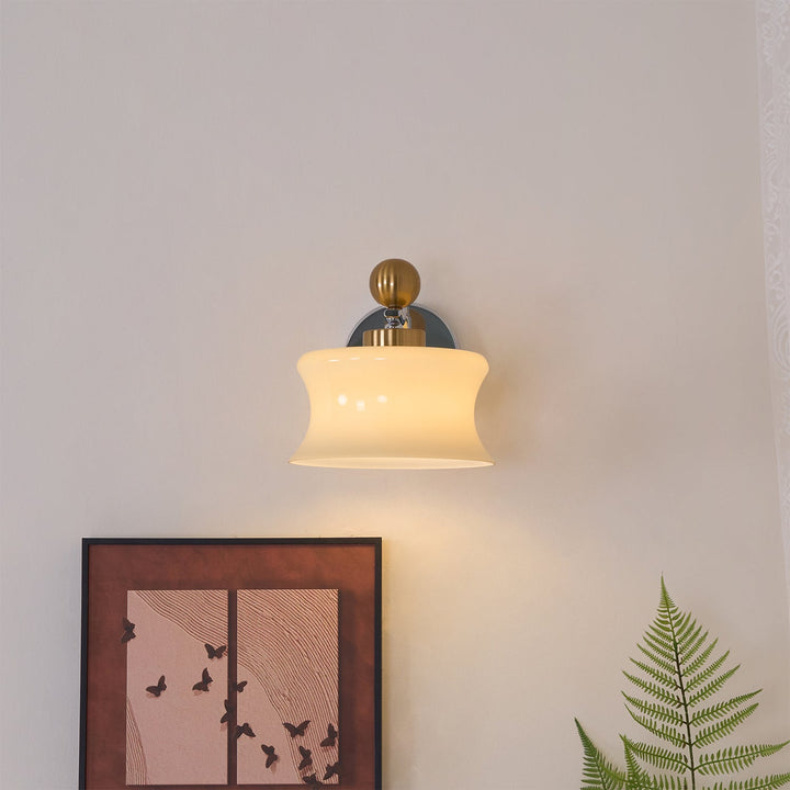 Adorn Vägglampa