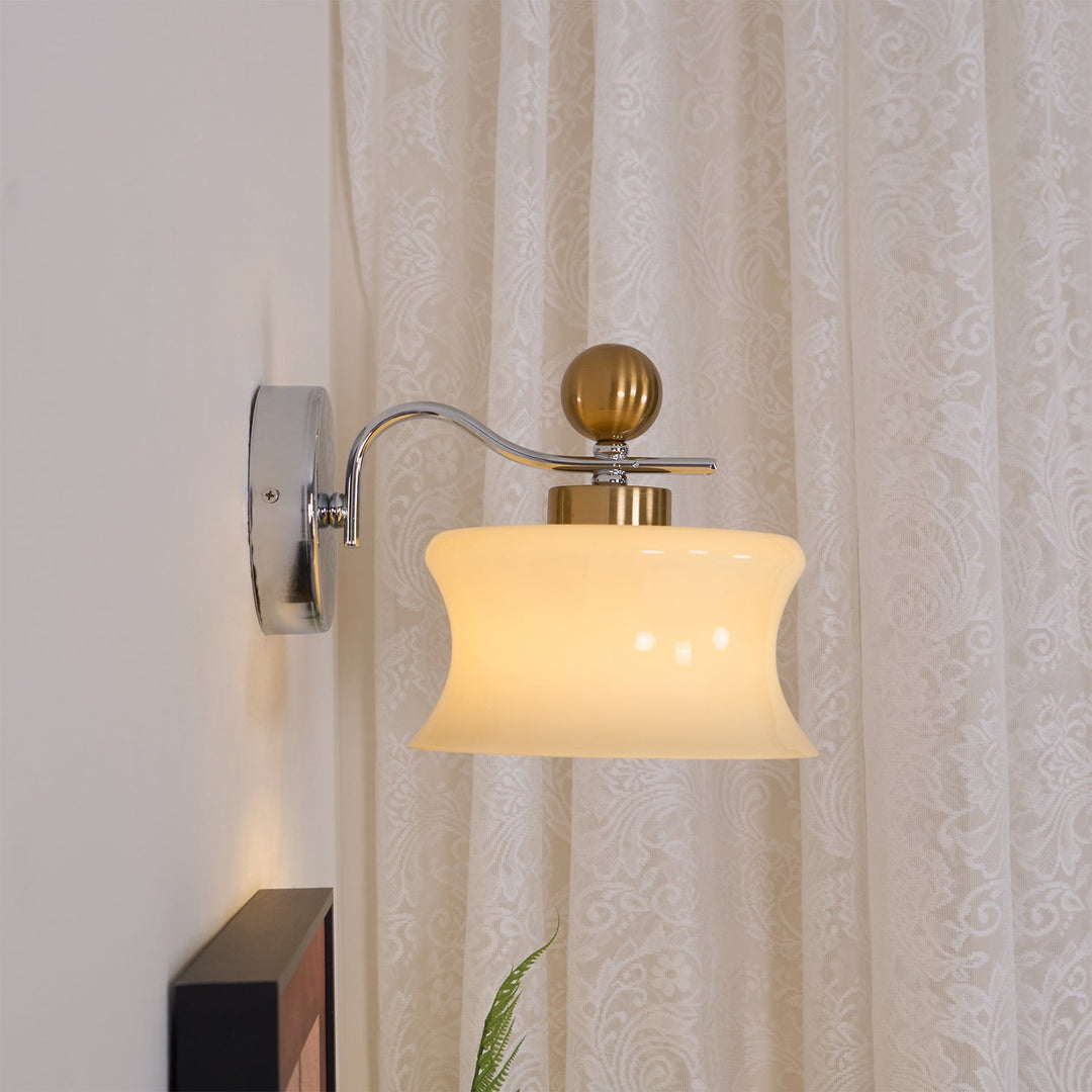 Adorn Vägglampa