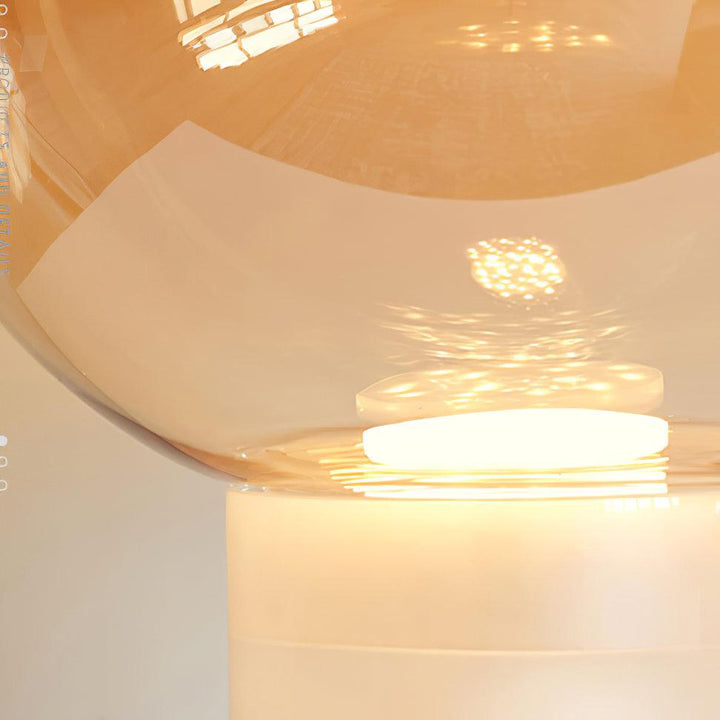 Aella Bordslampa