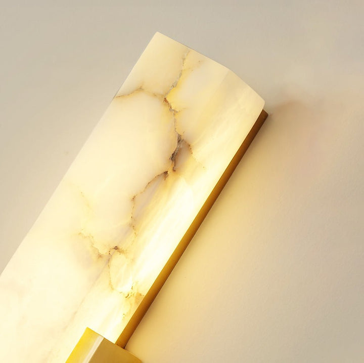 Agatha Alabaster Vägglampa