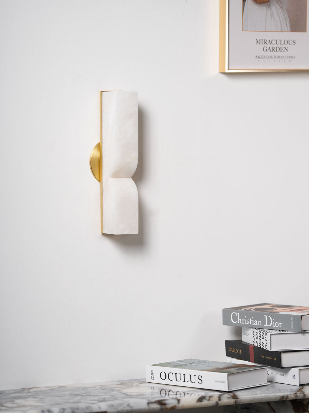 Alabaster Essence Vägglampa