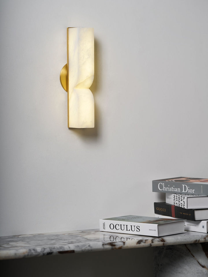 Alabaster Essence Vägglampa