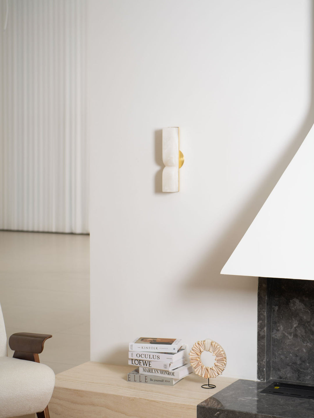 Alabaster Essence Vägglampa