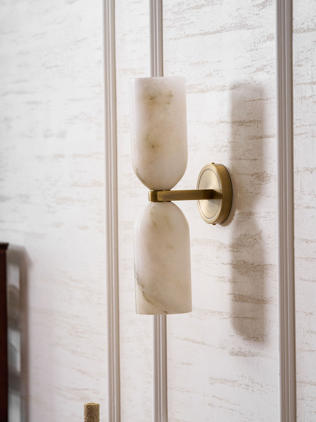Alabaster Nexus Vägglampa