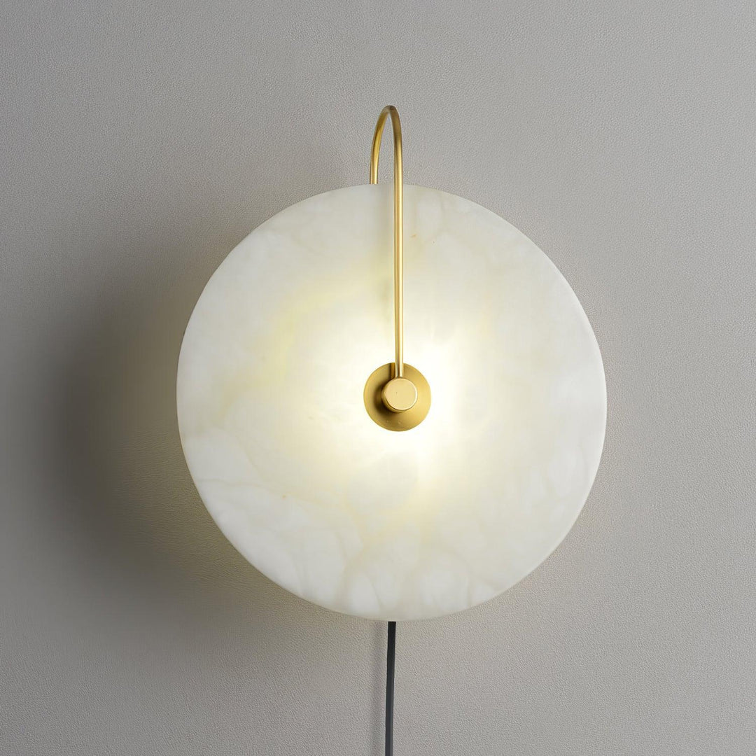 Alabaster LED Vägglampa med Stickkontakt