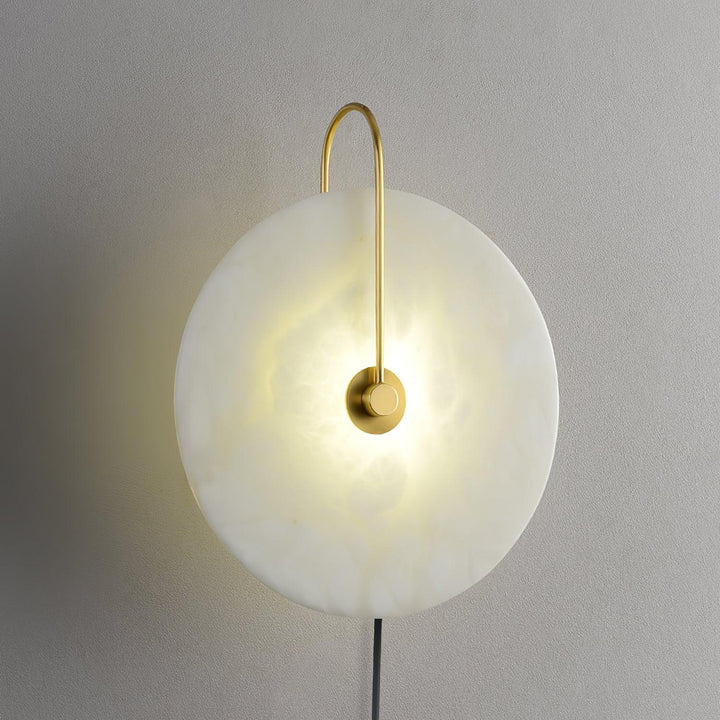 Alabaster LED Vägglampa med Stickkontakt