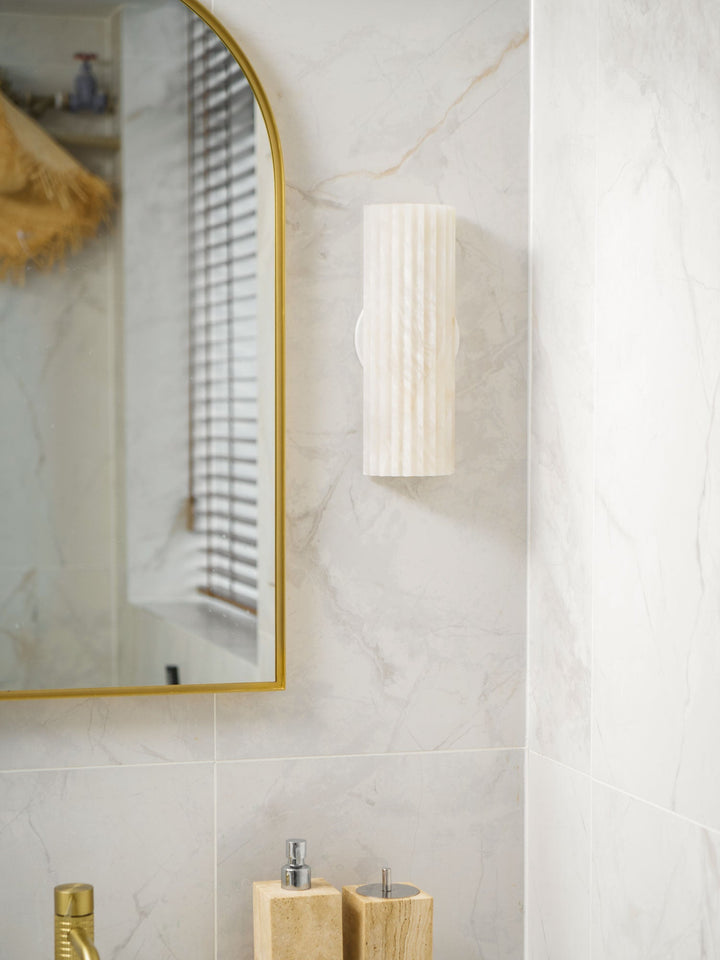 Alvia Alabaster Vägglampa