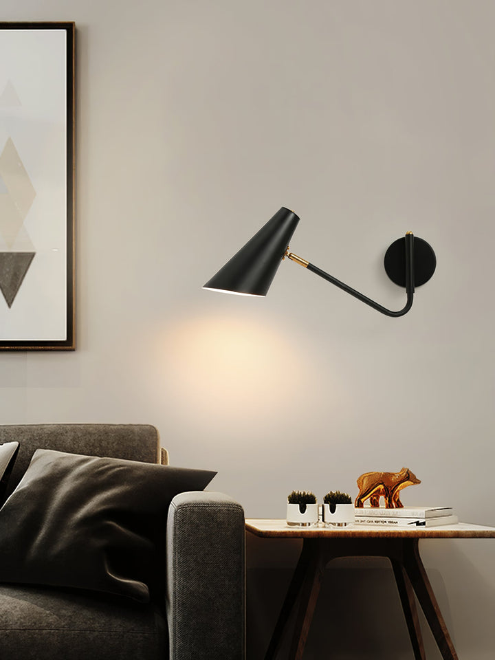 Apex Vägglampa
