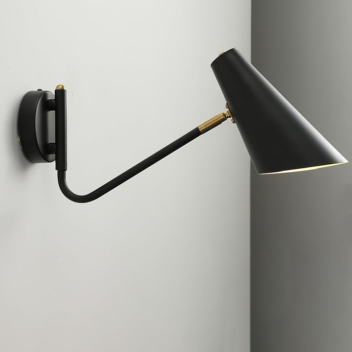 Apex Vägglampa