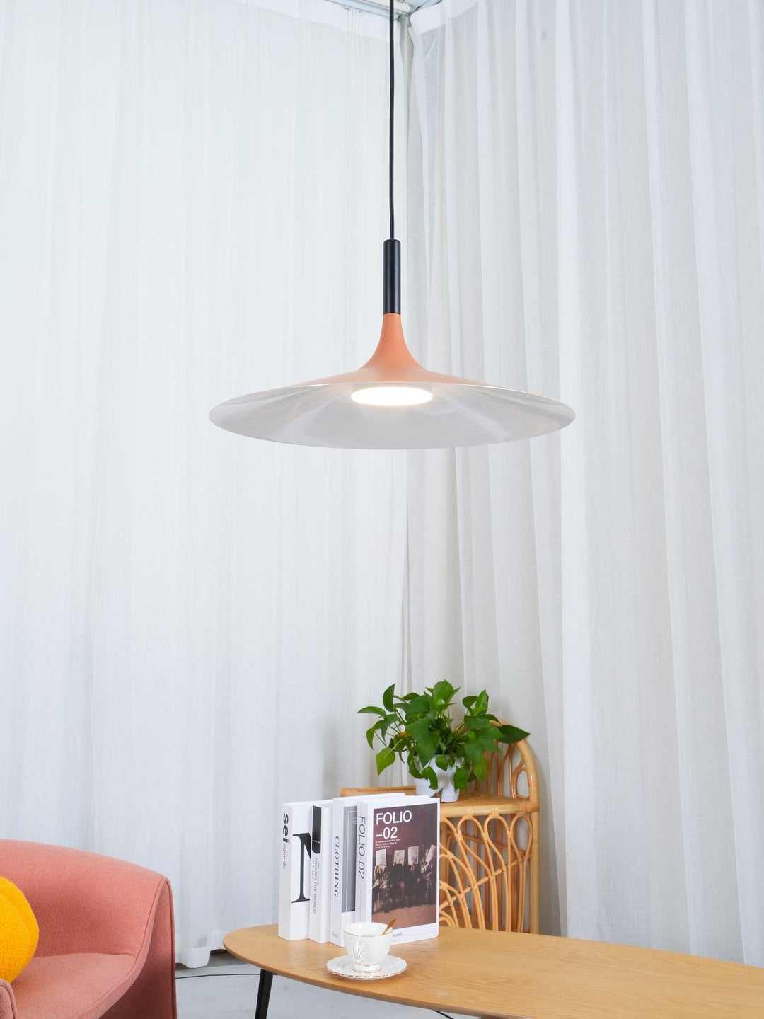 Larkin Vit Fat Pendellampa
