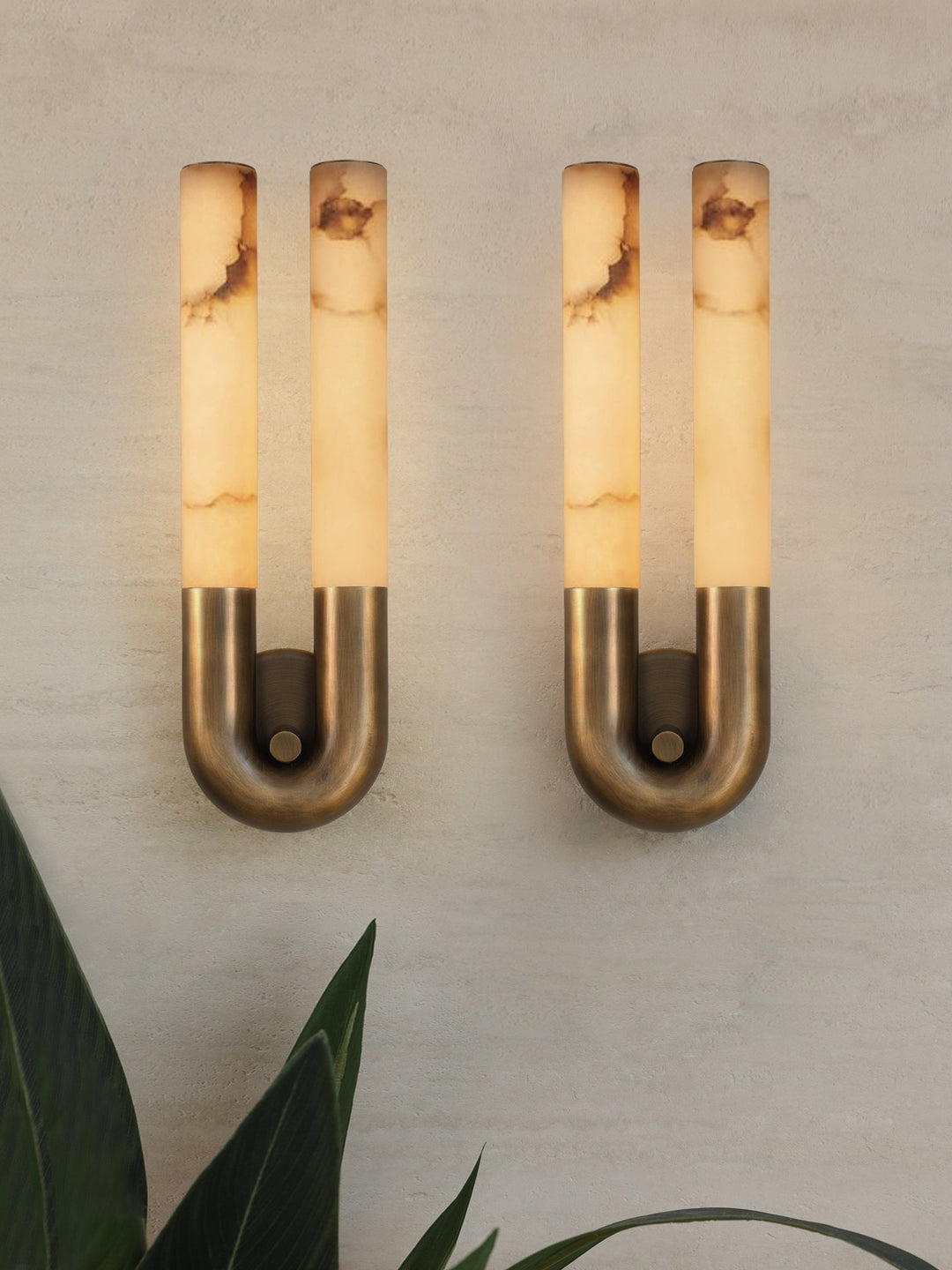 Ark Alabaster Vägglampa