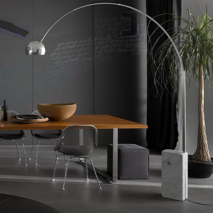 Arcadia Luxe Golvlampa