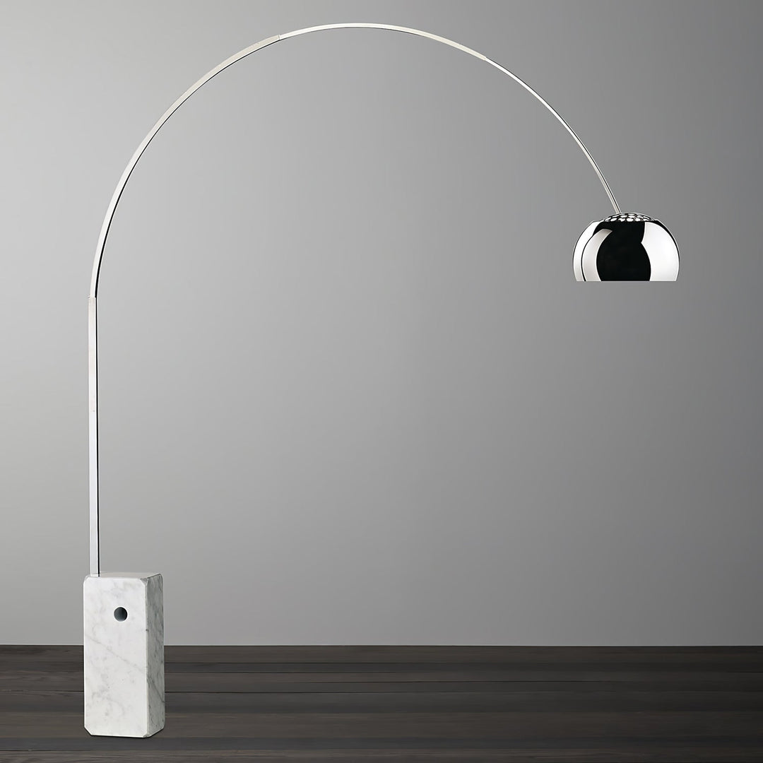 Arcadia Luxe Golvlampa