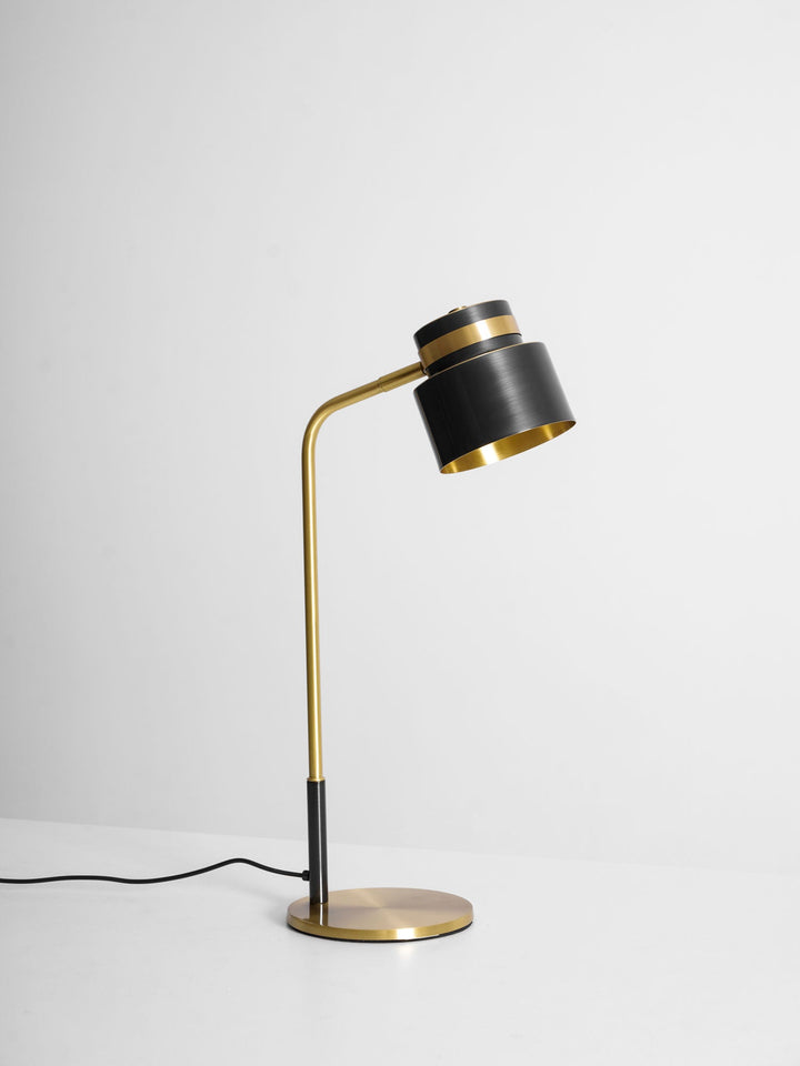 Ari Scandustrial Bordslampa